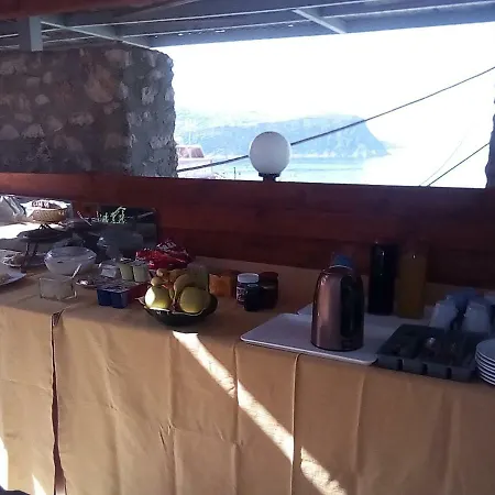 Bed & Breakfast Vila Blu Himare